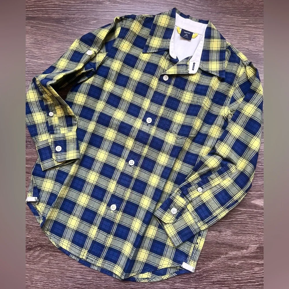 Gap kids boys Plaid button down shirt & tee bundle size XS (4/5)